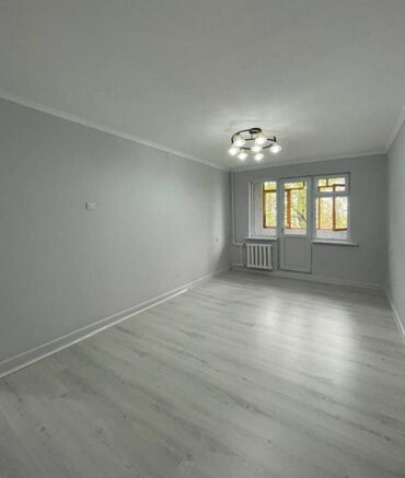 продаю квартиру в пишпеке: 2 комнаты, 45 м², 104 серия, 3 этаж