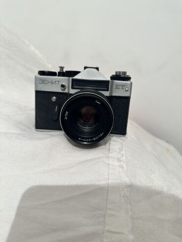 fotokamera fujifilm: Fotoparat Zenit işdənməib 
Original. Pasportu var. Cexolu var sumkası