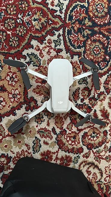 Дроны: DJI Mini 4K — лёгкий складной квадрокоптер массой менее 249 г с — 4