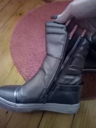 Gležnjače: Gležnjače, 37 — 5