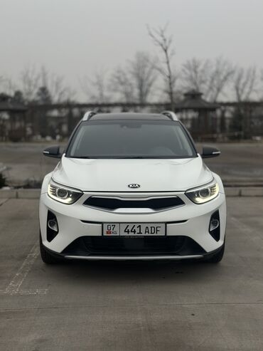 Kia: Kia Stonic: 2018 г., 1.4 л, Автомат, Бензин, Универсал