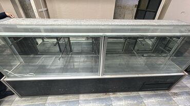 Digər restoran, kafe avadanlığı: Soyuducu vitrin. 3000 alinib 1700 satilir tecili. Ela ishleyir hec bir