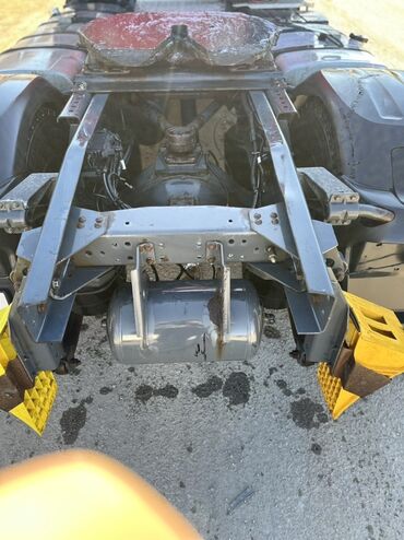 Тягачи: Тягач, DAF, 2012 г., Шторный — 13