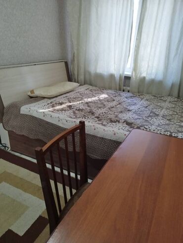 бакту долонотуу: 37 кв. м, Эмереги менен