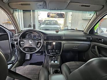 ekskavator is elanlari: Volkswagen Passat sedan - Kuzov: gümüşü rəng, 4 qapı, ikili çıxışlı — 4