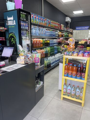 готовый бизнес швейный цех: Продажа бизнеса Магазин, Продукты, Вместе с: База клиентов и поставщиков, Оборудование и мебель, Товарные запасы