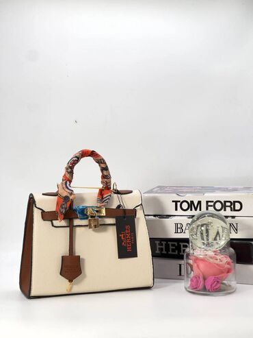 Torbe: Tasne 
pk — 4