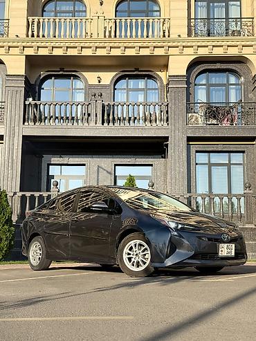приус 2017: Toyota Prius: 2017 г., 1.8 л, Вариатор, Гибрид, Хэтчбэк — 1