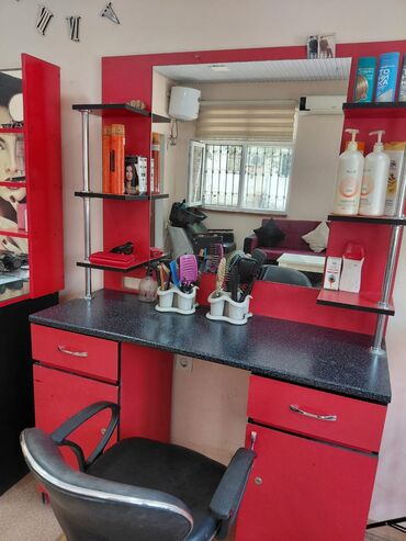 Информатика: ❇️3eded guzgulu salon wkafi ve dirnaq masasi satilir tecili satiwdi
