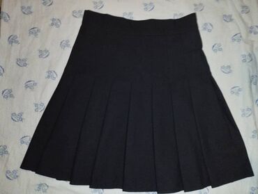 теннисная юбка в школу: Теннисная юбка, абсолютно новая, ни разу не носили, размер: 42, размер