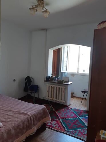 продаю 2 ком кв в бишкеке в Кыргызстан | Продажа квартир: 2 комнаты, 50 м², 105 серия, 3 этаж, Центральное отопление