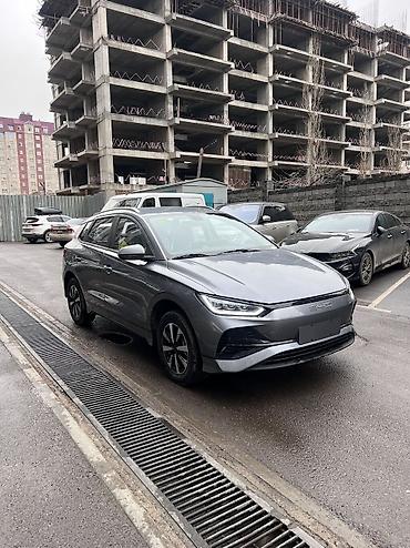 BYD: BYD E2: 2025 г., Электромобиль — 3