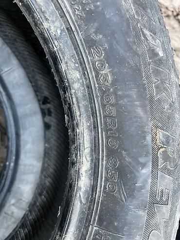 Шины: Зимние шины Bridgestone Blizzak 2 шт 2000 сом - Размер: 205/65 R16 - — 3