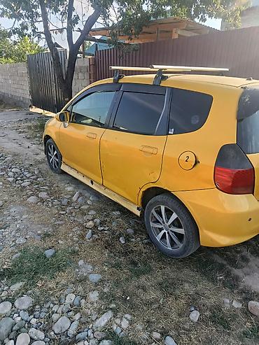 250000 машина: Honda Fit: 2005 г., Хэтчбэк — 1