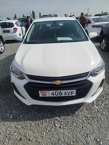 Chevrolet Onix: 2019 г., 1 л, Автомат, Бензин, Седан