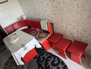 бетон жумуш: Ашкана гарнитуру, түсү - Кызыл, ДСП