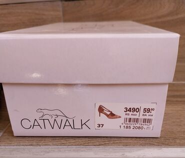 Salonke: Salonke, Catwalk, 37.5 — 5