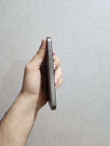 Apple iPhone: IPhone 15 Pro, 128 GB, Natural Titanium, Simsiz şarj, Face ID, Sənədlərlə — 6