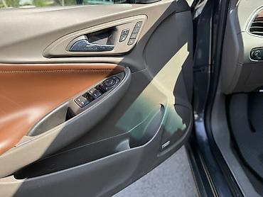 shevrolet suburban: Chevrolet Malibu: 2016 г., Автомат, Бензин, Седан — 10