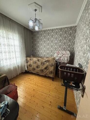 Həyət evləri və villaların satışı: İki mərtəbəli həyət evi - Ümumi plan: 2 mərtəbə, balkonlu fasad — 37