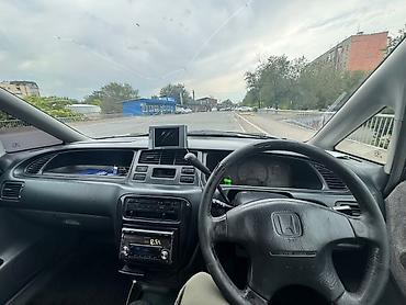 honda inside: Honda Odyssey: 1998 г., 2.3 л, Автомат, Бензин, Минивэн — 6