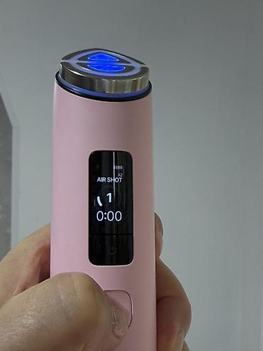 задний фон: Аппарат для ухода за лицом Medicube AGE-R Booster Pro X2 - — 7