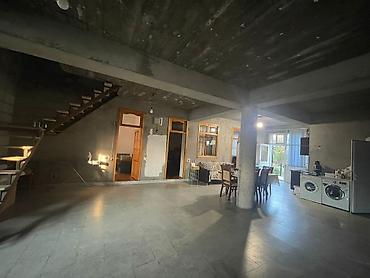 Дома: 6 комнат, 300 м², Нет кредита, Средний ремонт — 8