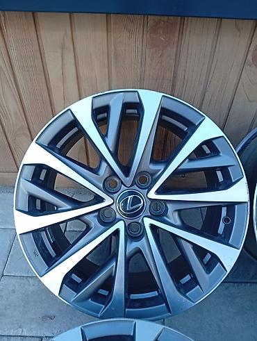 diska 13: Оригинальные диски Lexus Es 2022 Радиус R17 PCD 5x114.3 Состояние — 2