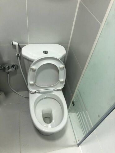 Uzunmüddətli kirayə mənzillər: Nəsimi rayonu 28may metrosunun yaxınlığında 16 mertebeli binanın 4-cü — 8