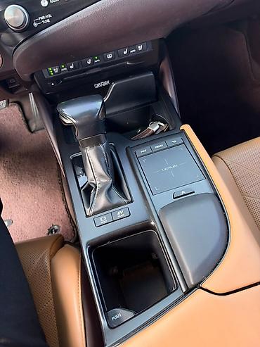 Lexus: Lexus ES: 2020 г., Гибрид, Седан — 16