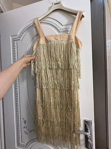 Kokteyl donlar: Qadın geyimi Her biri bir defe geyinilib Hec bir problemleri yoxdur — 9