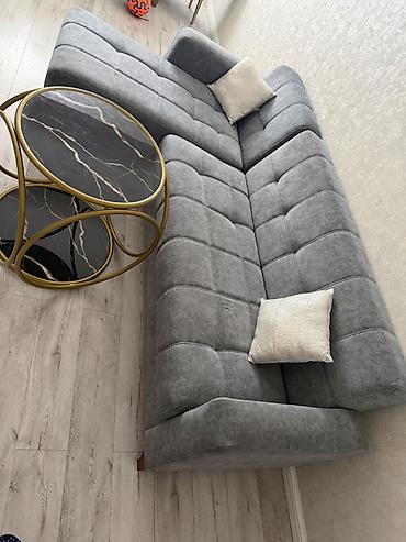 kūnc divan: Künc divan, İşlənmiş, Açılan, Bazalı, Vеlur parça, Çatdırılma yoxdur — 2