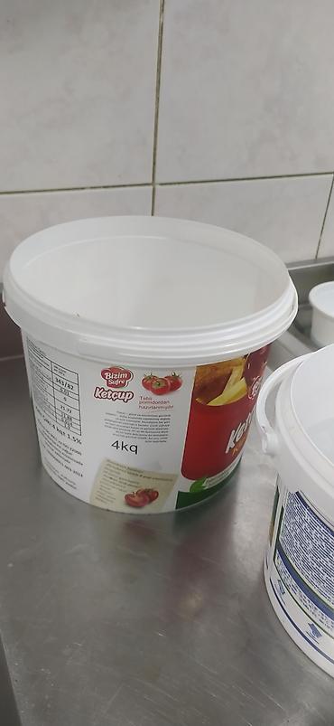 Baklar və çənlər: Vedreler2litrik,3litrik,4litrik,5 ve10litrik — 2