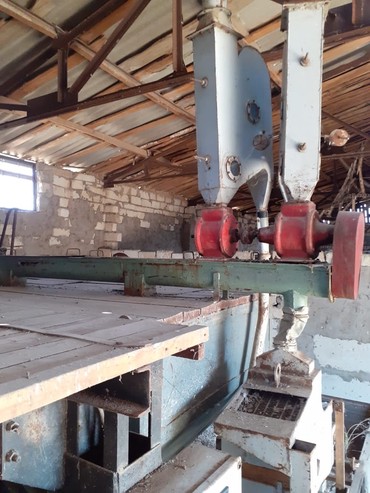 Digər istehsal avadanlığı: Un dəyirmanı AVM-7. Sutkada 7 ton un istehsal edir. İki növ. Əla və — 9