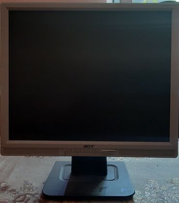 acer tempo f900: Acer manitor AL1717