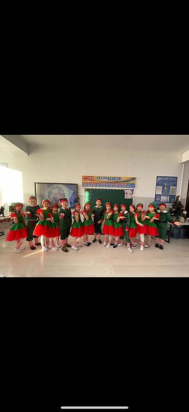 Прокат детских карнавальных костюмов: Прокат детских новогодних костюмов Что предлагаем: - Тематическая — 12