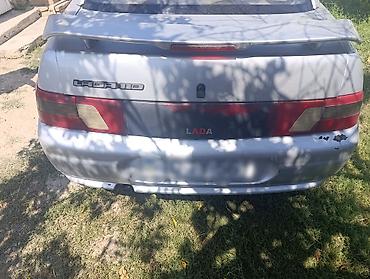 chevrolet cruze hatchback: VAZ (LADA) 2110: 1.5 l | 1999 il 290000 km Sedan — 3