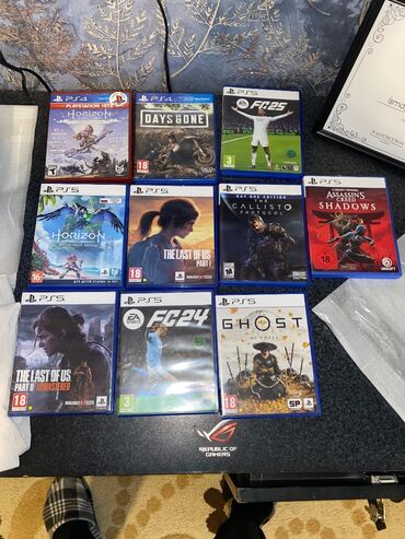 ps4 usb: Hamısı yeni disklərdi heç oynayıb bitirməmişəm nöqtə cızığı yoxdu