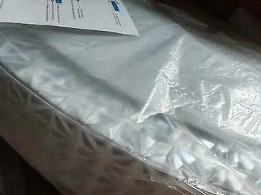 Rasveta: LED Paneli. Sa plavim svetlom ring paneli i centralno svetlo 6500K — 4