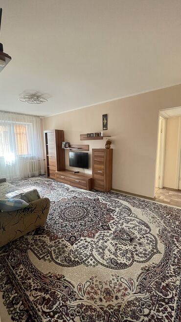 продается 3 комнатная квартира политех: 3 комнаты, 54 м², 104 серия, 5 этаж, Косметический ремонт