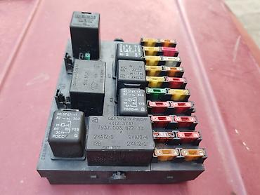 Auto delovi: Tabla osiguraca Lada 110-111-112 br.2. Polovno, ocuvano. Skinuto sa — 5