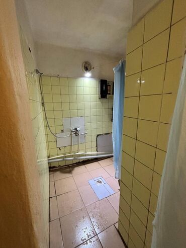 Köhnə tikili: Bakı, 3 otaqlı, Köhnə tikili, m. 28 may, 120 kv. m — 18