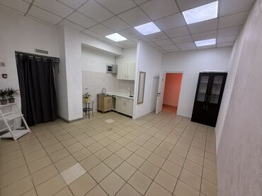 аренда помещения для танцевальной студии: Сдается коммерческое помещение на первом этаже 1 линия вход с улицы