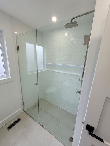 стеклянный бутыль: Стеклянные перегородки и двери для душа/ванны - Типы систем: -