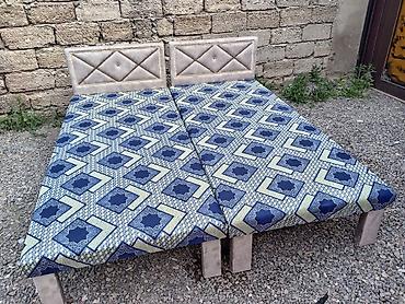 Çarpayılar: 1 nəfərlik çarpayılar 60 manat. 2 nəfərlik taxt 110 manat. Çatdırılma — 15