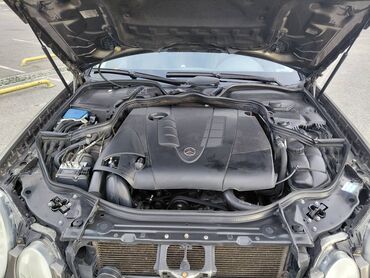 Mercedes-Benz: Mercedes-Benz E 220: 2.2 l | 2007 il Universal — 5