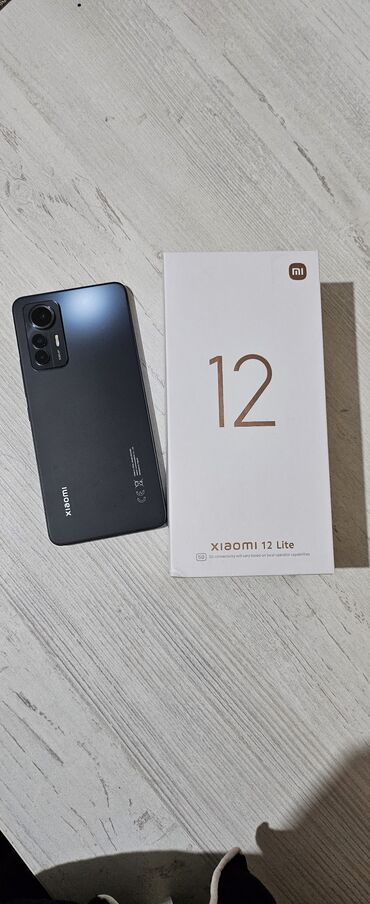 Xiaomi: Срочно!!! Смартфон Xiaomi 12 Lite - Цвет: чёрный, плоские грани
