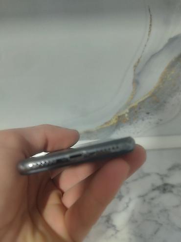 Apple iPhone: IPhone X, 64 GB, Qara, Simsiz şarj — 5