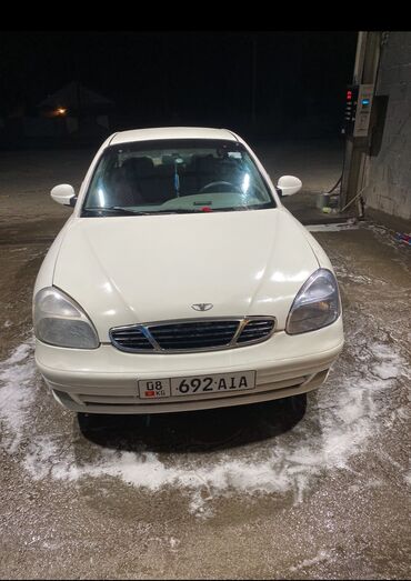 Daewoo: Daewoo Nexia: 2000 г., 1.5 л, Автомат, Бензин, Седан