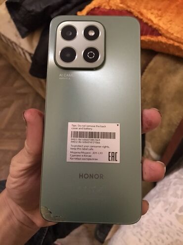 жёсткий диск новый: Honor X6b, 256 ГБ, цвет - Зеленый, Битый